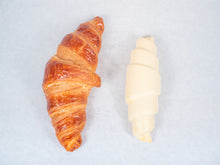 Load image into Gallery viewer, The Croissant Box (20 pieces) - Lecoq Cuisine At Home
